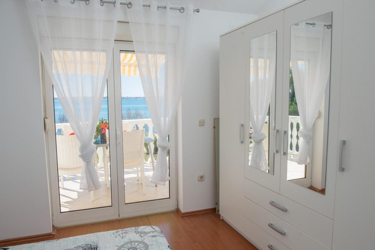 Apartmani Fila Vrsi Eksteriør billede